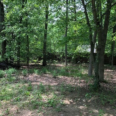 Wooded Twin Lakes Retreat 13 Mi To Lake Michigan! 外观 照片